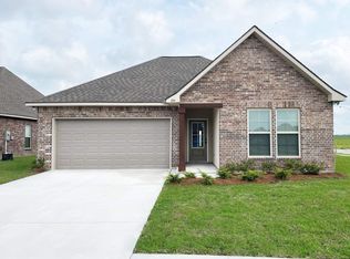 251 Peacock Pointe, Thibodaux, LA 70301