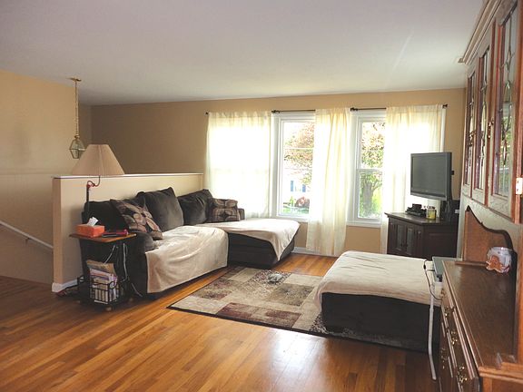 4th image of 30 Cox St
