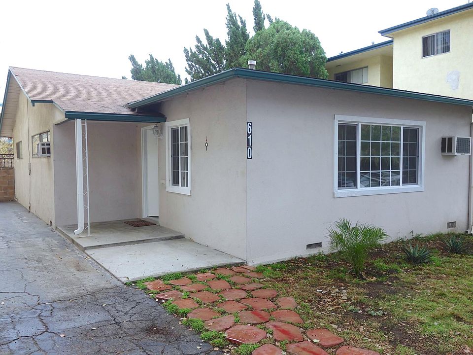 1st image of 610 E Palm Ave