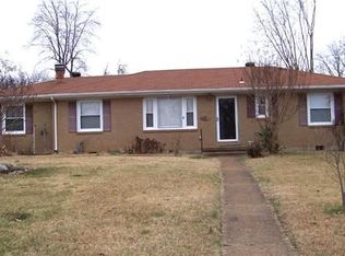 513 Wren Dr, Clarksville, TN 37040