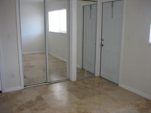3rd image of 1856 NE 46th St APT F6