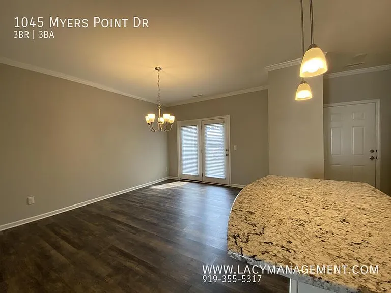 1045 Myers Point Dr — Photo 6