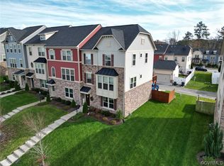 16713 Gossamer Dr, Moseley, VA 23120