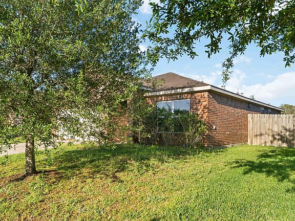 3rd image of 5019 Pacific Ridge Ln