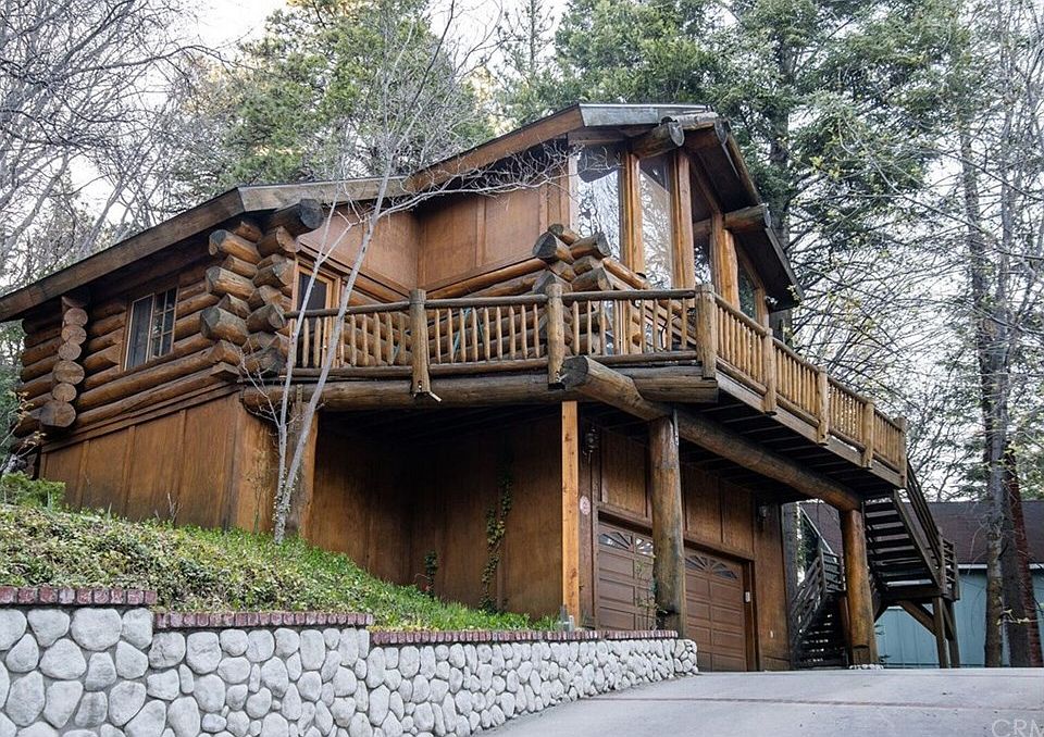 1st image of 840 Sierra Vista Dr