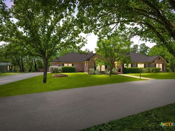 13650 Blackberry Rd, Salado, TX 76571
