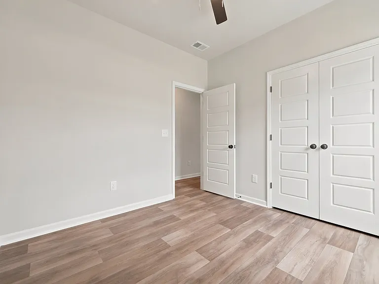 1145 Tibetan St — Photo 11