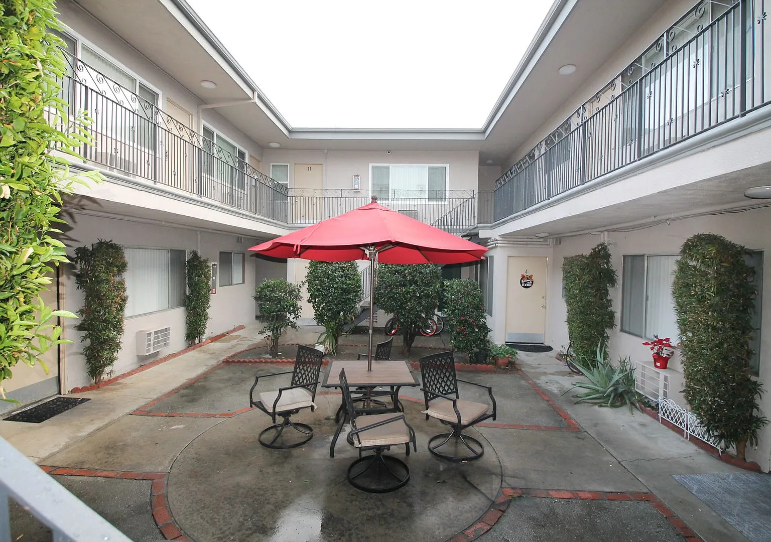 15436 Vanowen St. — Photo 3