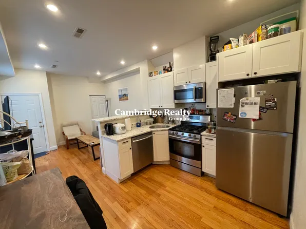 210 Green St, Cambridge, MA 02139