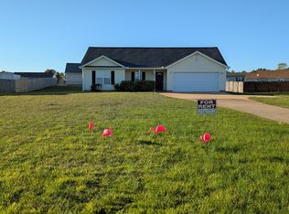 549 Mountain View Rd, Boiling Springs, SC 29316