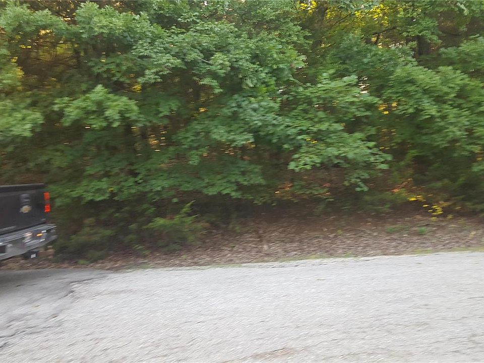 1st image of 65 Dawn View Ct