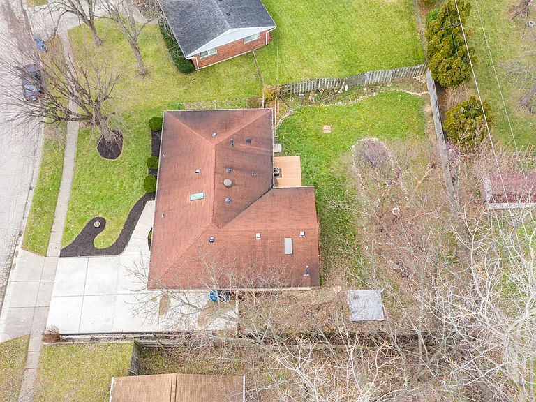 6757 Summerdale Dr — Photo 50