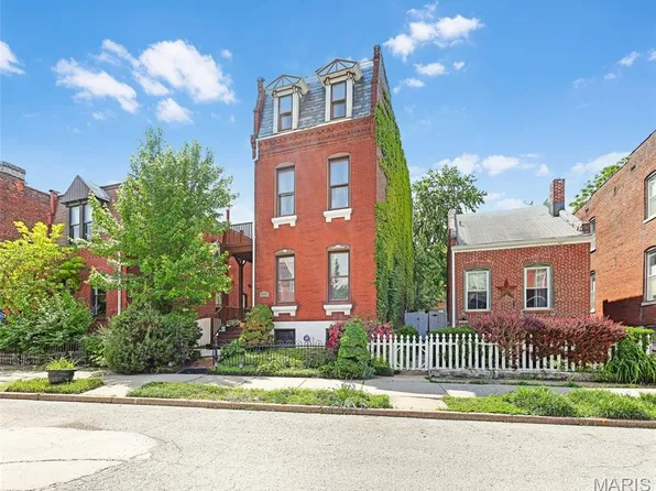 2825 McNair Ave, Saint Louis, MO 63118