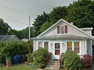 43 Booth Ave, Warwick, RI 02888