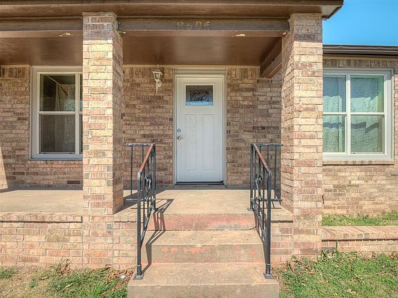 5th image of 2905 SW 40th St