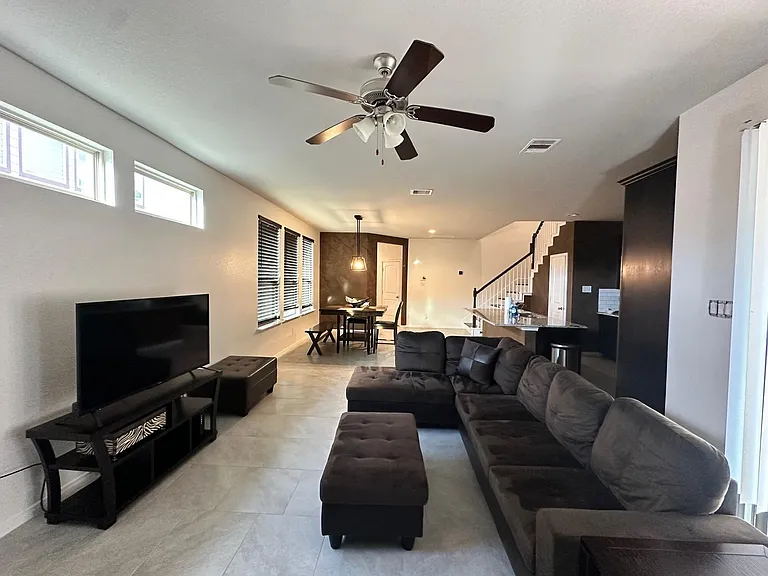 3322 Harvest Meadow Ln — Photo 8