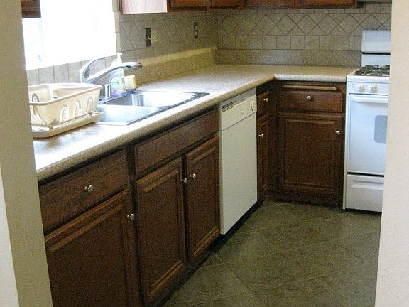 3rd image of 478 S Madison Ave APT 4