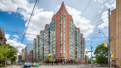801 King St W Photo 1