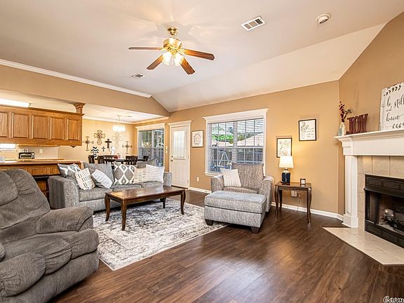 4th image of 2314 Waterford Dr