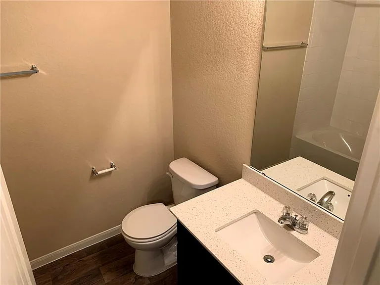 160 Cherry Blossom Dr — Photo 17
