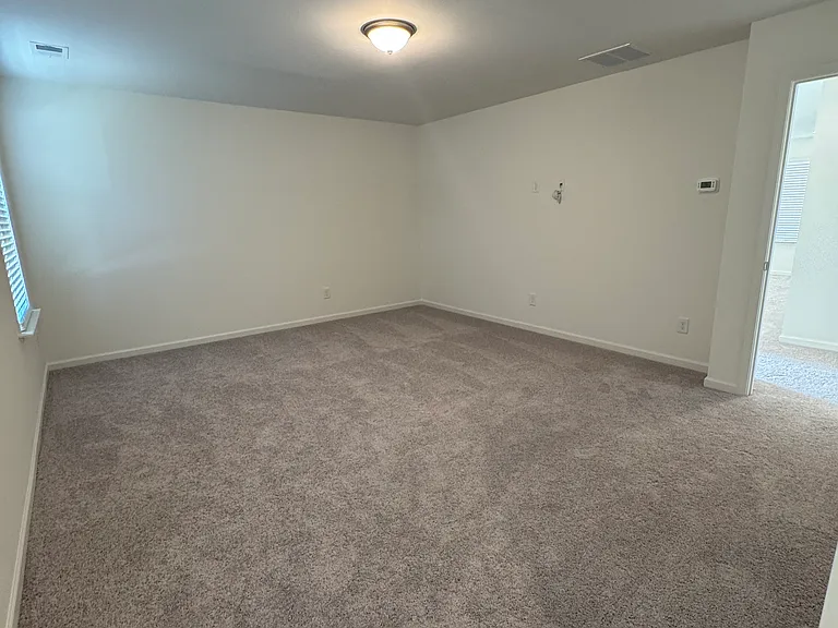 1020 Cunningham Farm Dr — Photo 23