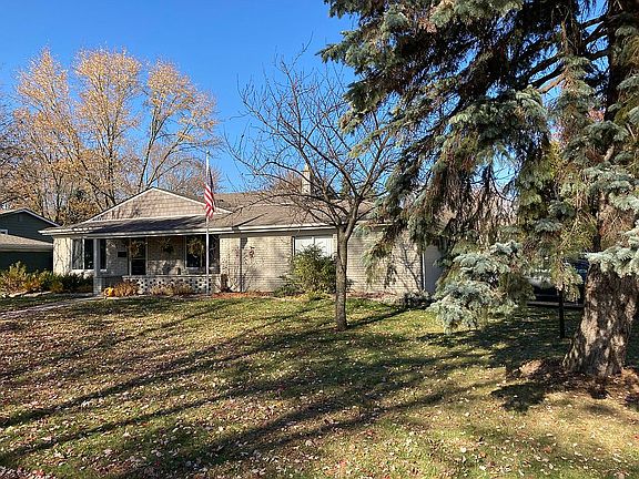 4th image of 2347 Cumberland Dr