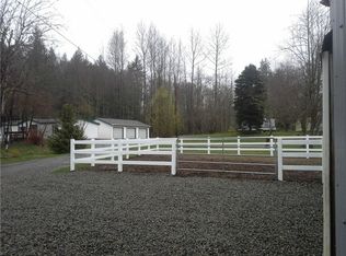 24610 SE 202nd Pl, Maple Valley, WA 98038