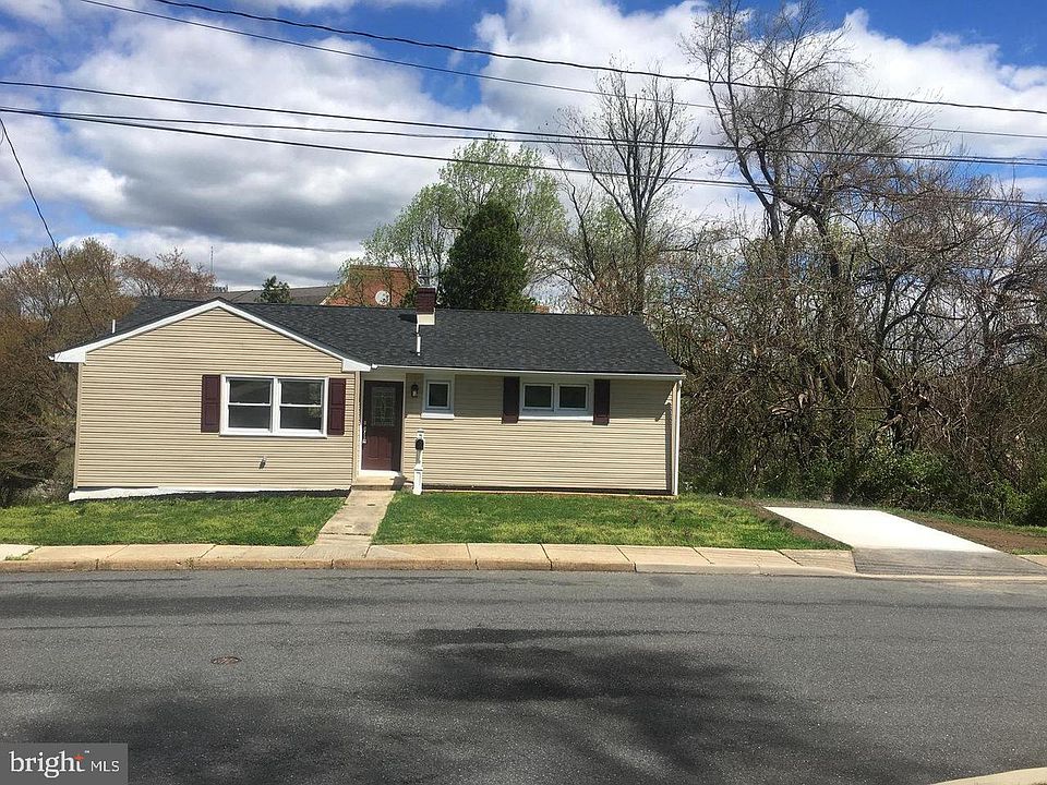 1st image of 68 Ray St