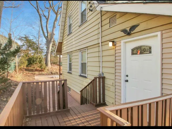 52 Glendale St, Nutley, NJ 07110