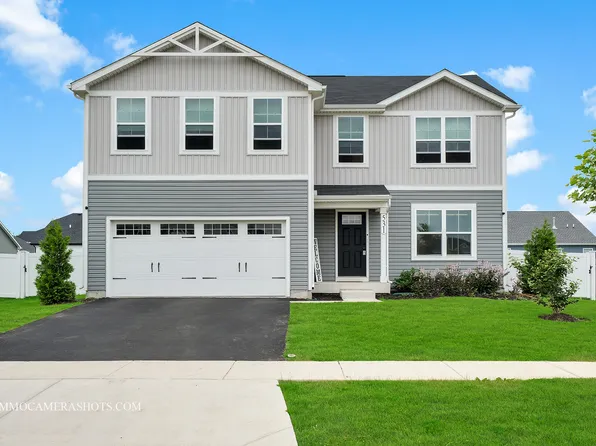 531 Larkspur Ln, Hampshire, IL 60140
