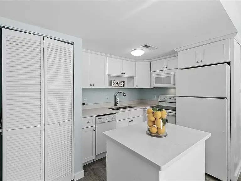 1107 1st St S #MAIN — Photo 17
