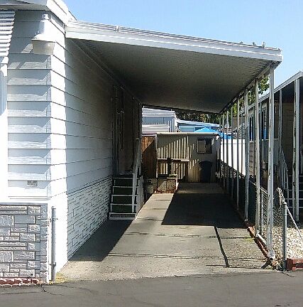 2nd image of 9530 Alondra Blvd Spc 47