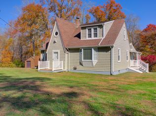 418 Wauregan Rd, Brooklyn, CT 06234