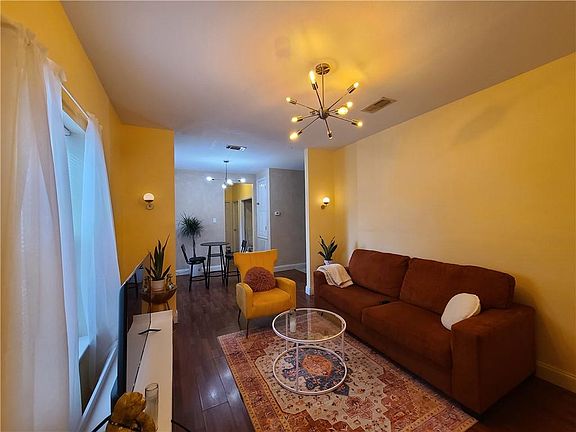 4th image of 2639 N Galvez St