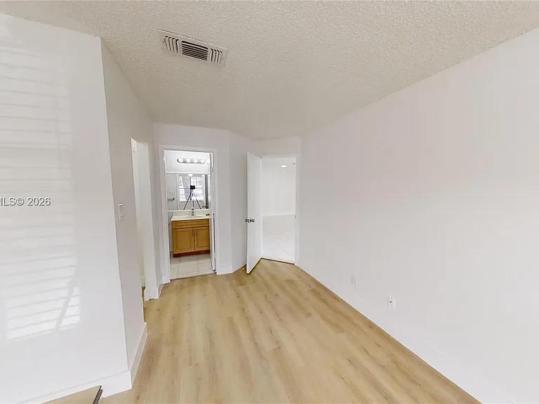 11255 W Atlantic Blvd #106 — Photo 22