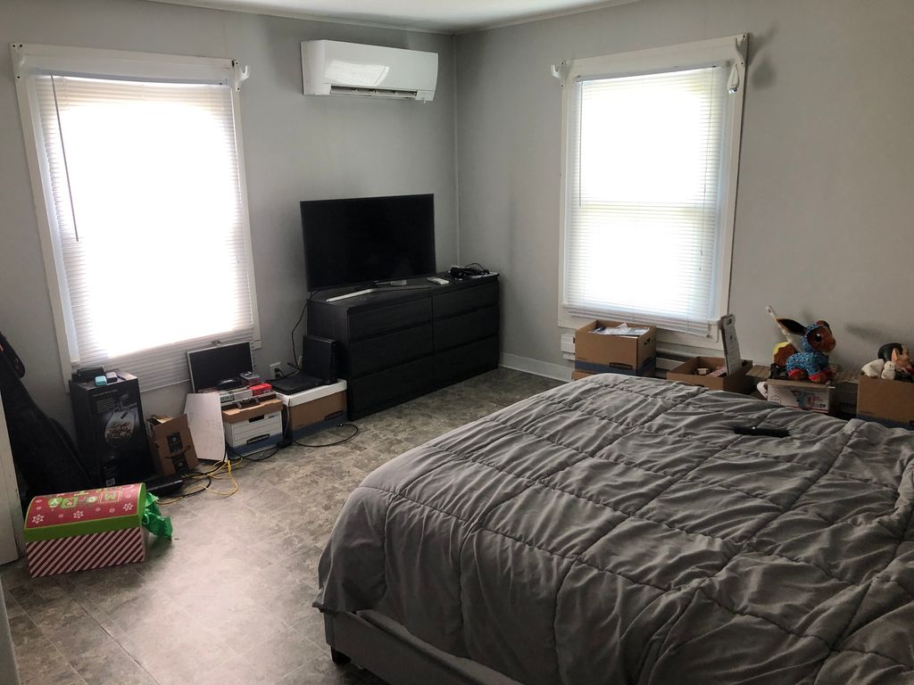 1011 W Church St, Champaign, IL - View 6