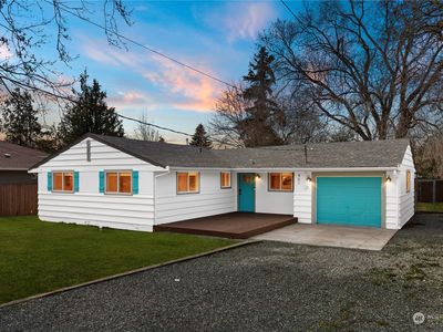 451 SE Quaker St, Oak Harbor, WA, 98277