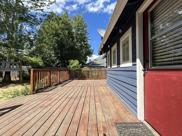 3355 NE 73rd Ave — Photo 32