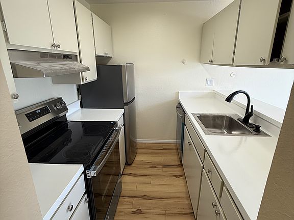 5th image of 463 90th St APT 1