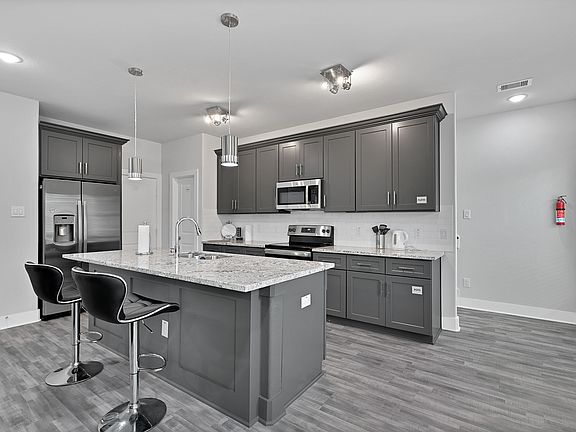 4th image of 4675 Bellfort St #A