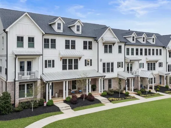 2068 Cortland Rd, Alpharetta, GA 30009