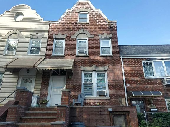 3rd image of 7832 82nd St