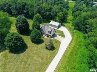 7407 W Country View Dr, Peoria, IL 61607