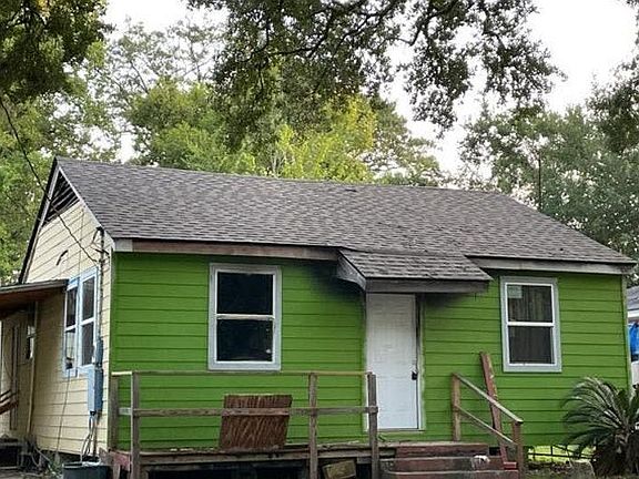 2nd image of 4749 Underwood Ave