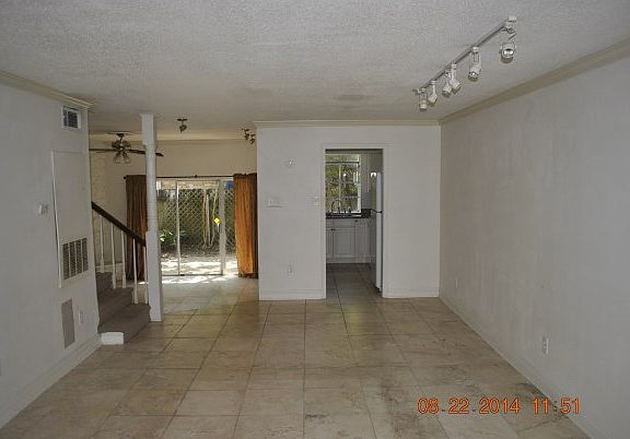 4th image of 837 Old Metairie Pl