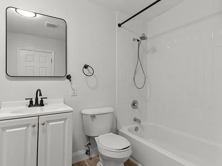 3258 Ohio Ave #2F — Photo 15