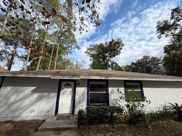 6226 SW 10th Pl APT B, Gainesville, FL 32607