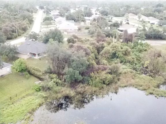 4th image of 2724 Hoover Dr