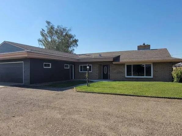 730 Bullhook Dr SE, Havre, MT 59501