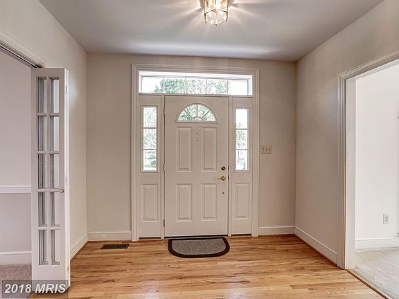 3rd image of 6224 Martins Brandon Way